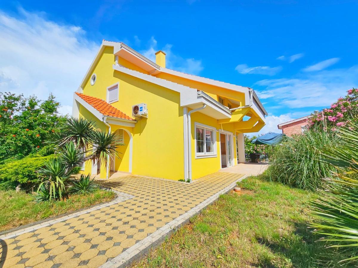 Holiday Sun House Holiday home Vir